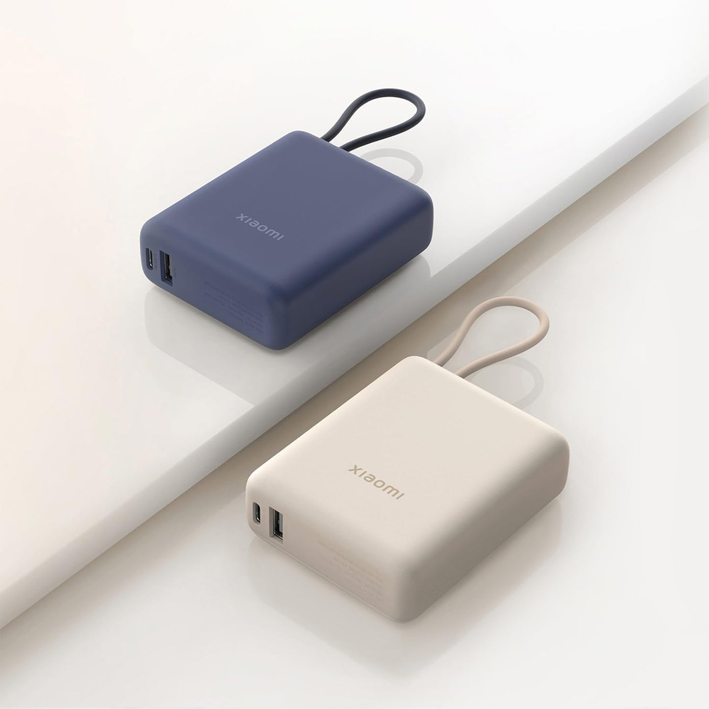 XIAOMI POWER BANK 10000mAh CON CAVO INTEGRATO USB-C 33W BHR9341GL